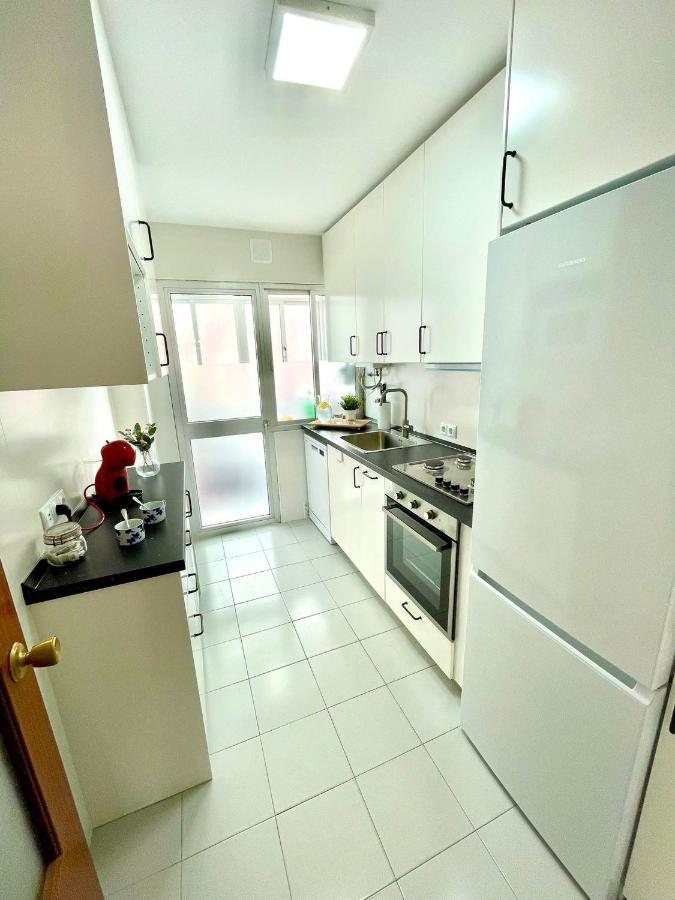 Gatu Sol, Junto A La Playa , Piscina, 2 Banos, Aire Cc, Terraza, 