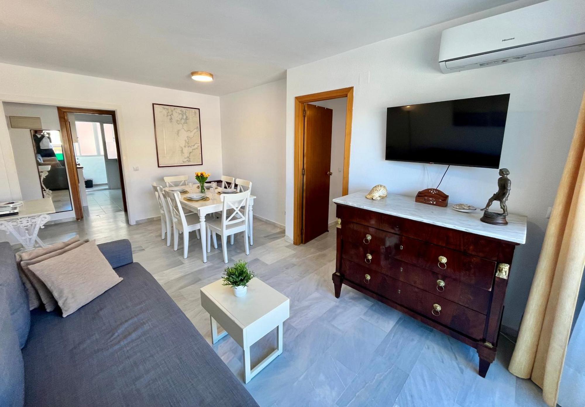 Appartement Gatu Sol, Junto A La Playa , Piscina, 2 Banos, Aire Cc, Terraza, 