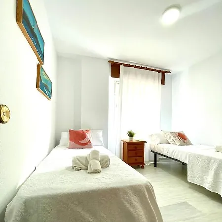 Gatu Villa Sol, Junto A La Playa , Piscina, 2 Banos, Aire Cc, Terraza, 