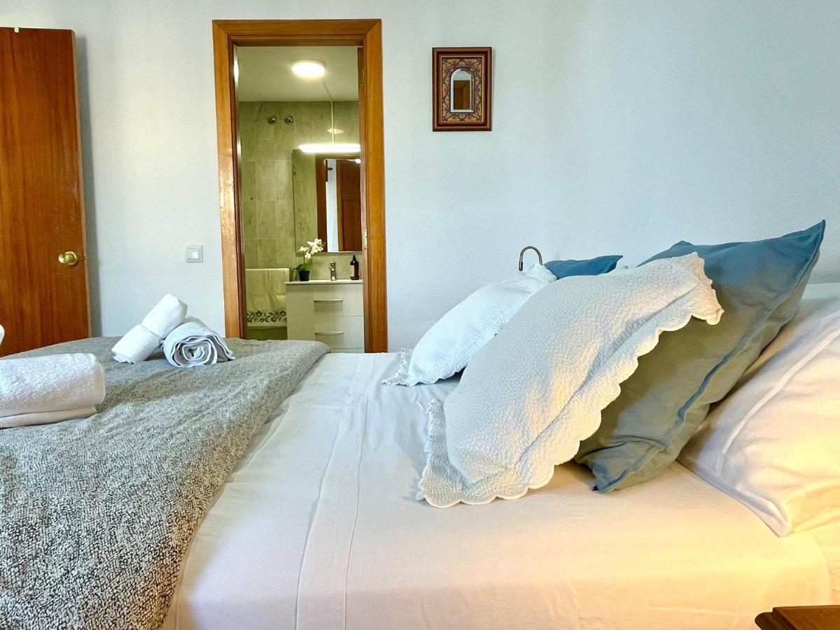Gatu Sol, Junto A La Playa , Piscina, 2 Banos, Aire Cc, Terraza, 