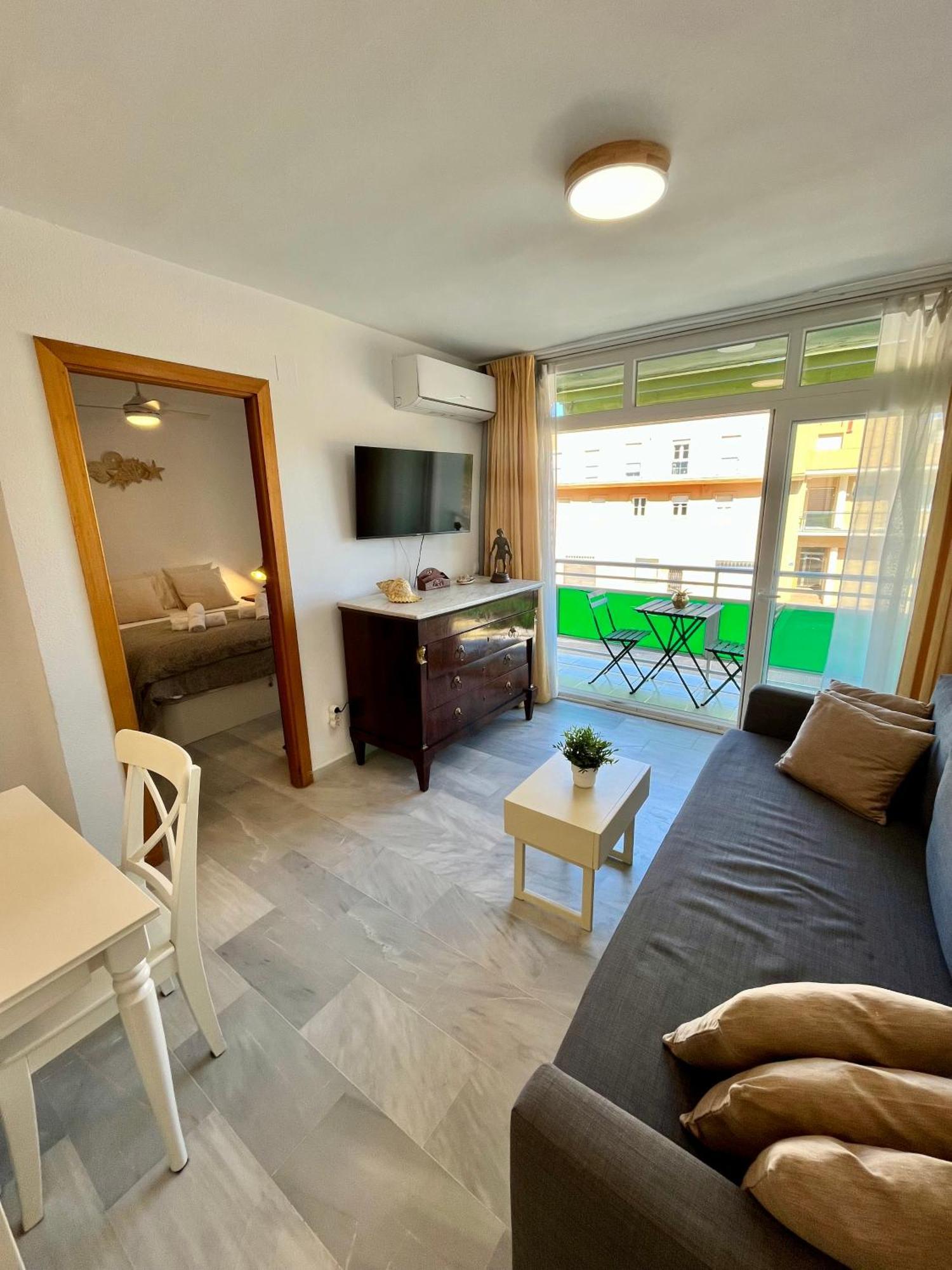 Appartement Gatu Sol, Junto A La Playa , Piscina, 2 Banos, Aire Cc, Terraza, 